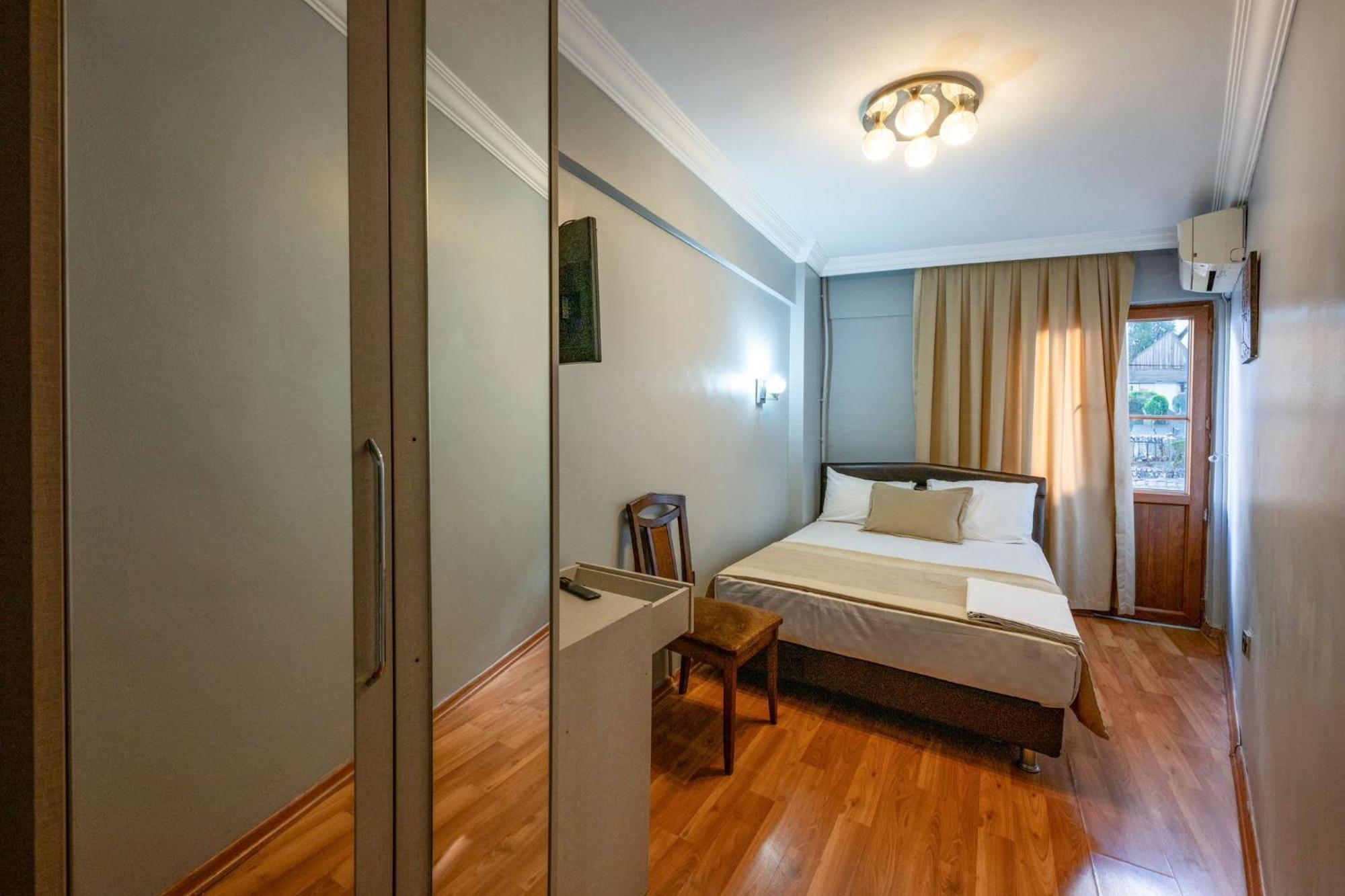 Saray Boutique Hotel Laleli Istanboel Buitenkant foto
